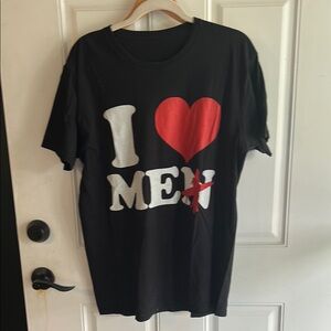 Gildan Black and Red Short Sleeve Tee